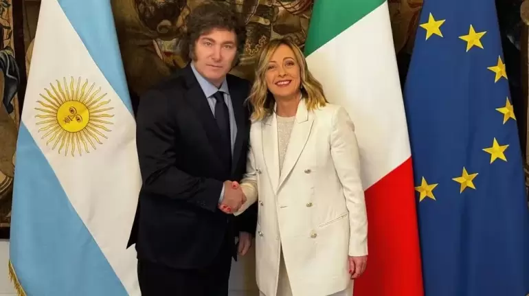 ministra de Italia, Giorgia Meloni